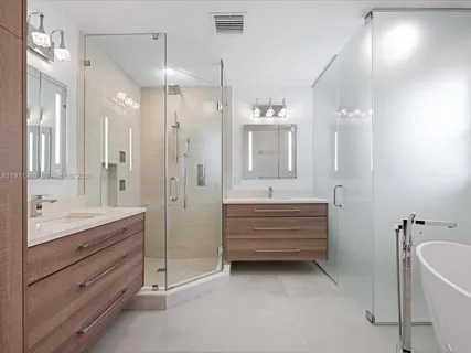 $1,350,000 | 2833 Northeast 22nd Street, Fort Lauderdale, FL 33305