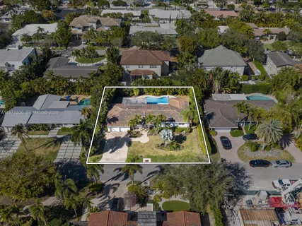 $1,350,000 | 2833 Northeast 22nd Street, Fort Lauderdale, FL 33305