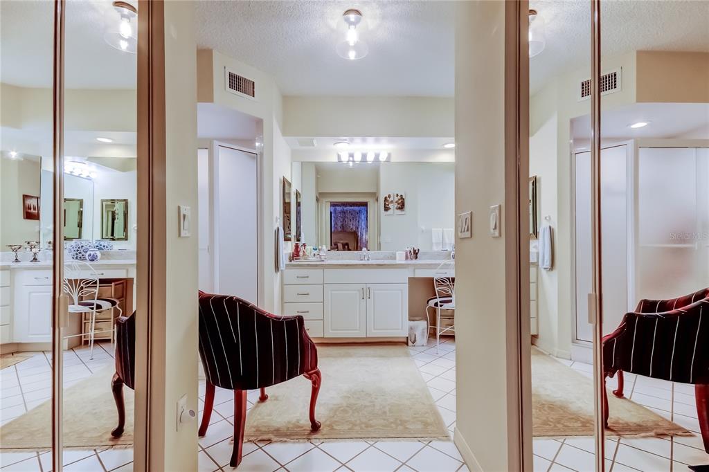6205 Shoreline Drive, Unit 1304 Seminole, FL 33708 - Photo 21 of 57