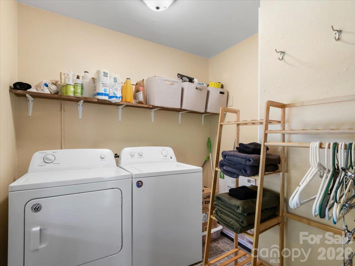 75 Eula Ray Road Burnsville, NC 28714 - Photo 19 of 30 Gallery Image 19