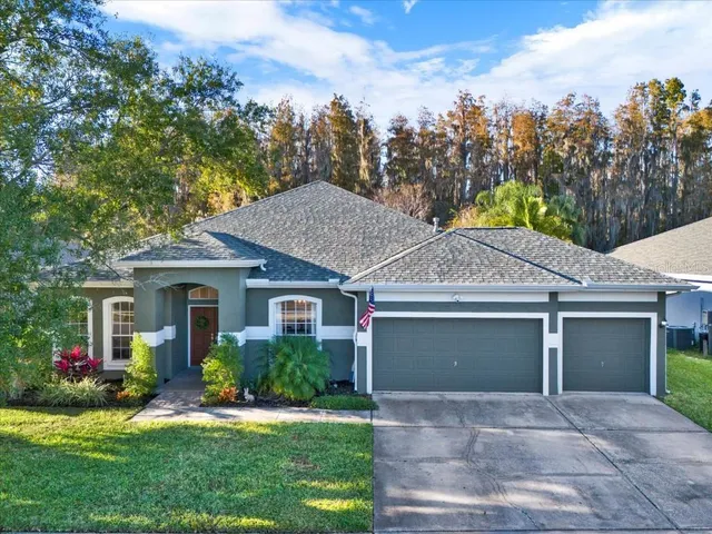 $614,999 | 28701 Falling Leaves Way, Wesley Chapel, FL 33543