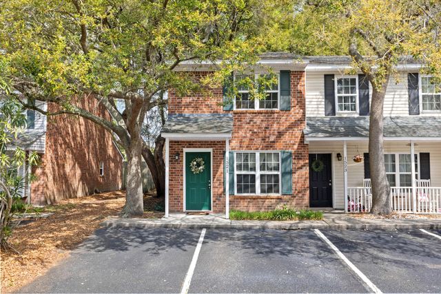 $420,000 | 1521 Nantahala Boulevard, Mount Pleasant, SC 29464