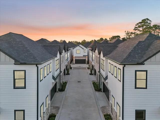 a view of a house with mountain view