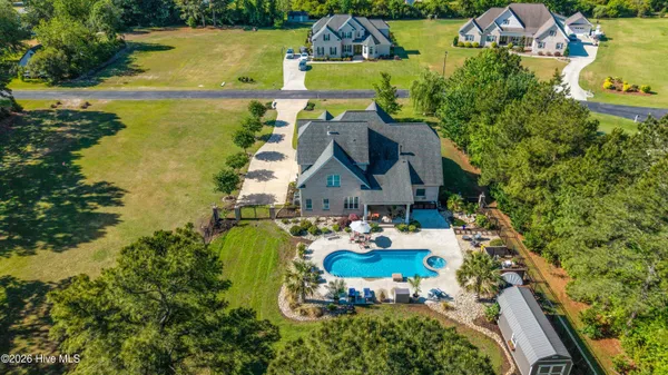 $729,000 | 2319 Pleasant Pl Lane, Greenville, NC 27858