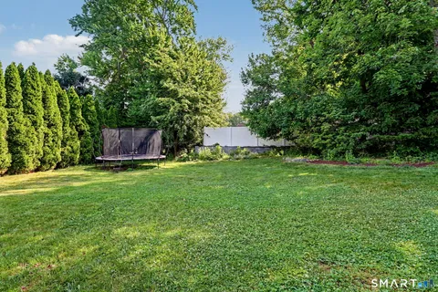 $650,000 | 214 Alberta Street, Fairfield, CT 06825