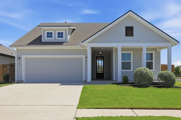 $2,150 | 103 Trailside Lane, Bastrop, TX 78602