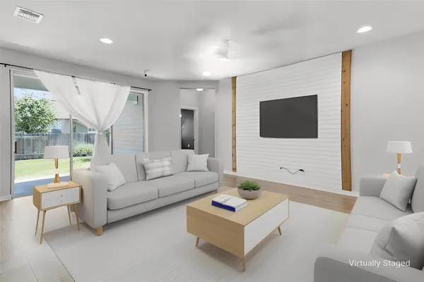 $2,150 | 103 Trailside Lane, Bastrop, TX 78602