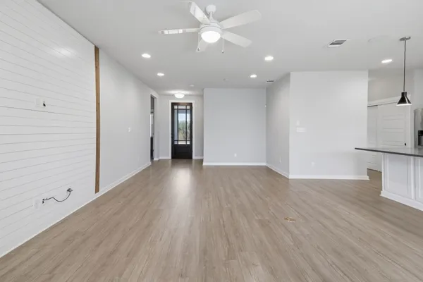 $2,150 | 103 Trailside Lane, Bastrop, TX 78602