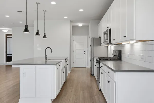 $2,150 | 103 Trailside Lane, Bastrop, TX 78602