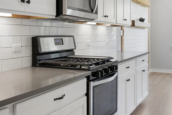 $2,150 | 103 Trailside Lane, Bastrop, TX 78602