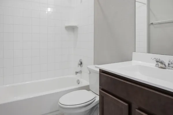 $2,150 | 103 Trailside Lane, Bastrop, TX 78602