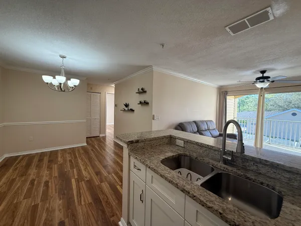 $195,000 | 1979 Summer Club Drive, Unit 213, Oviedo, FL 32765