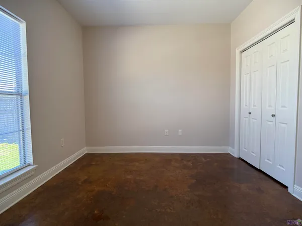 $1,300 | 40455 La Highway, Prairieville, LA 70769