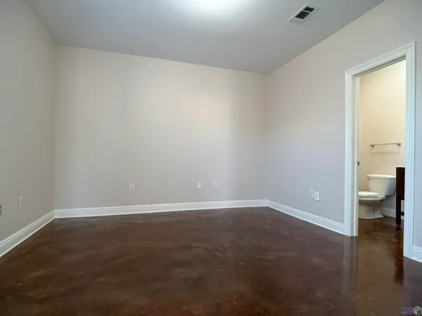 $1,300 | 40455 La Highway, Prairieville, LA 70769