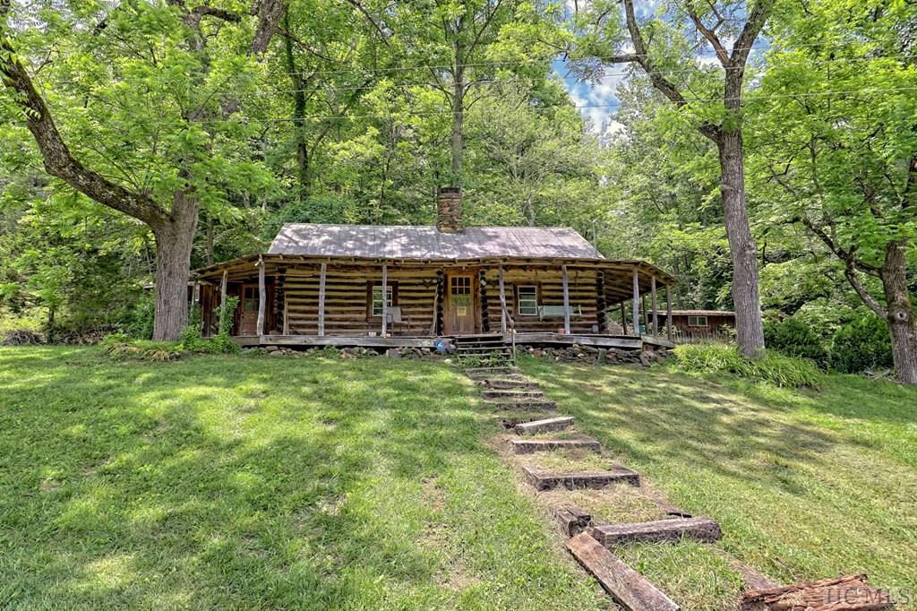 1222 Shope Road Otto, NC 28763 - Photo 3 of 57 Gallery Image 3
