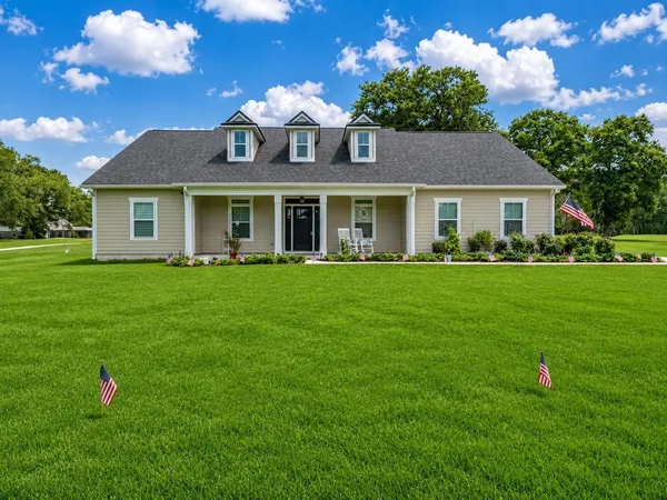 $574,900 | 74 Country Club Drive, Crawfordville, FL 32327