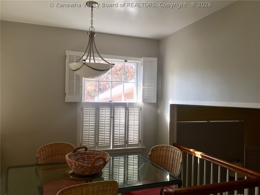 1718 Rolling Hills Road Charleston, WV 25314 - Photo 8 of 20 Gallery Image 8