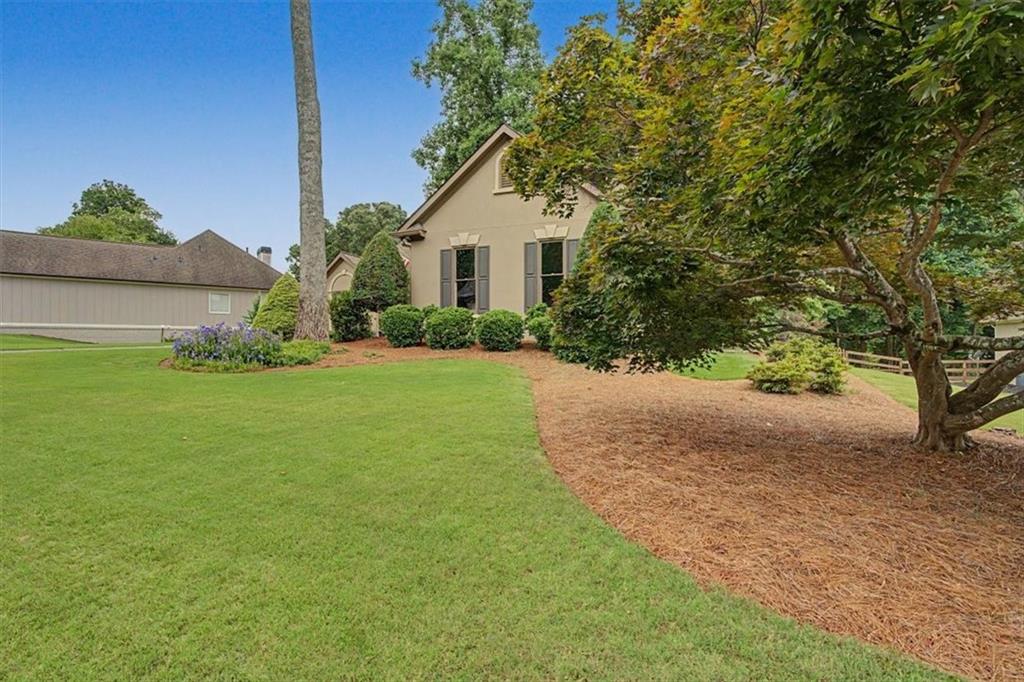 5403 Amity Drive Powder Springs, GA 30127 - Photo 4 of 74