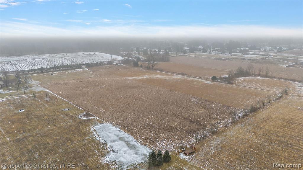 54651 Chesterfield Road Chesterfield, MI 48051 - Photo 7 of 10