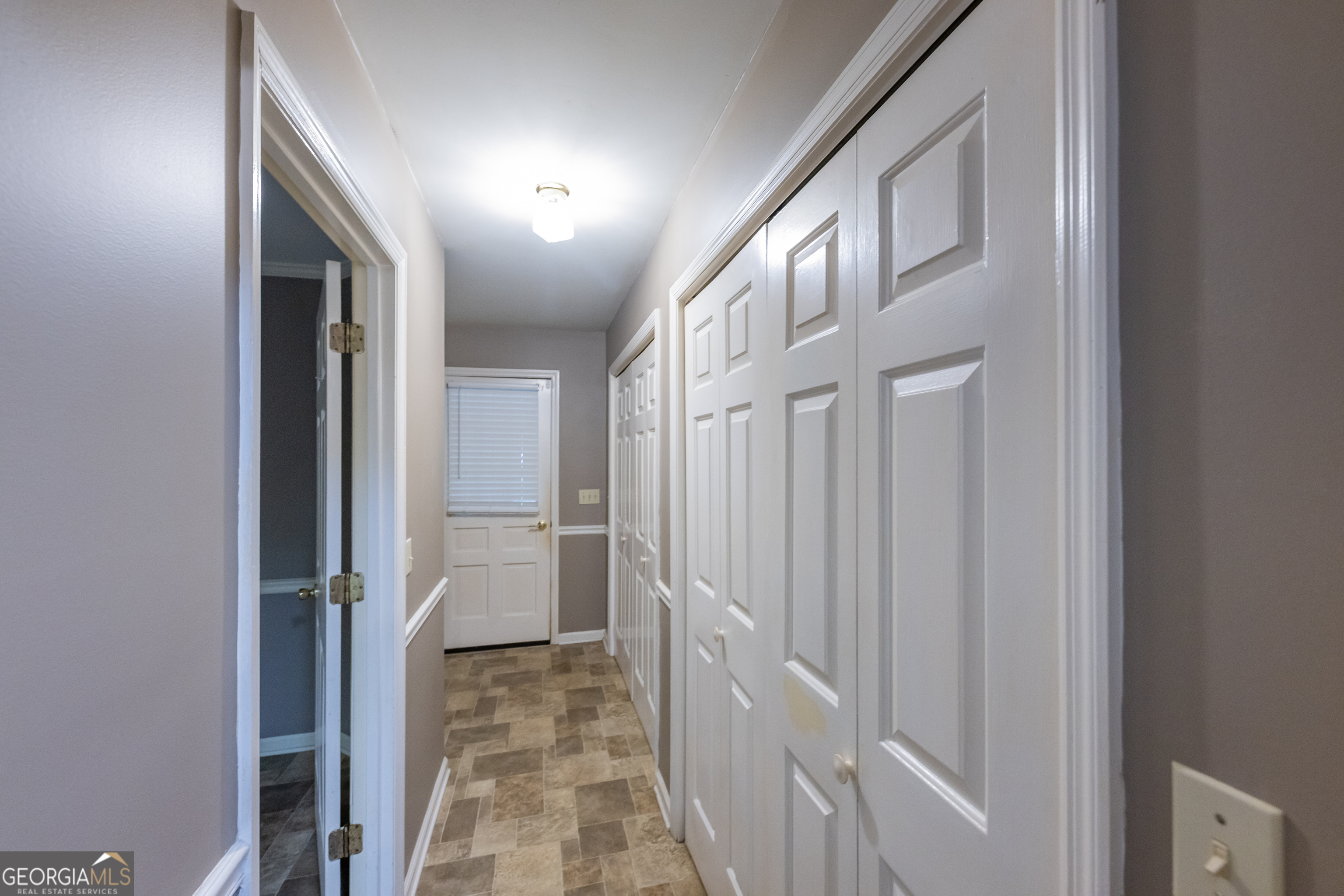 124 David Drive Thomaston, GA 30286 - Photo 14 of 43 a view of a hallway