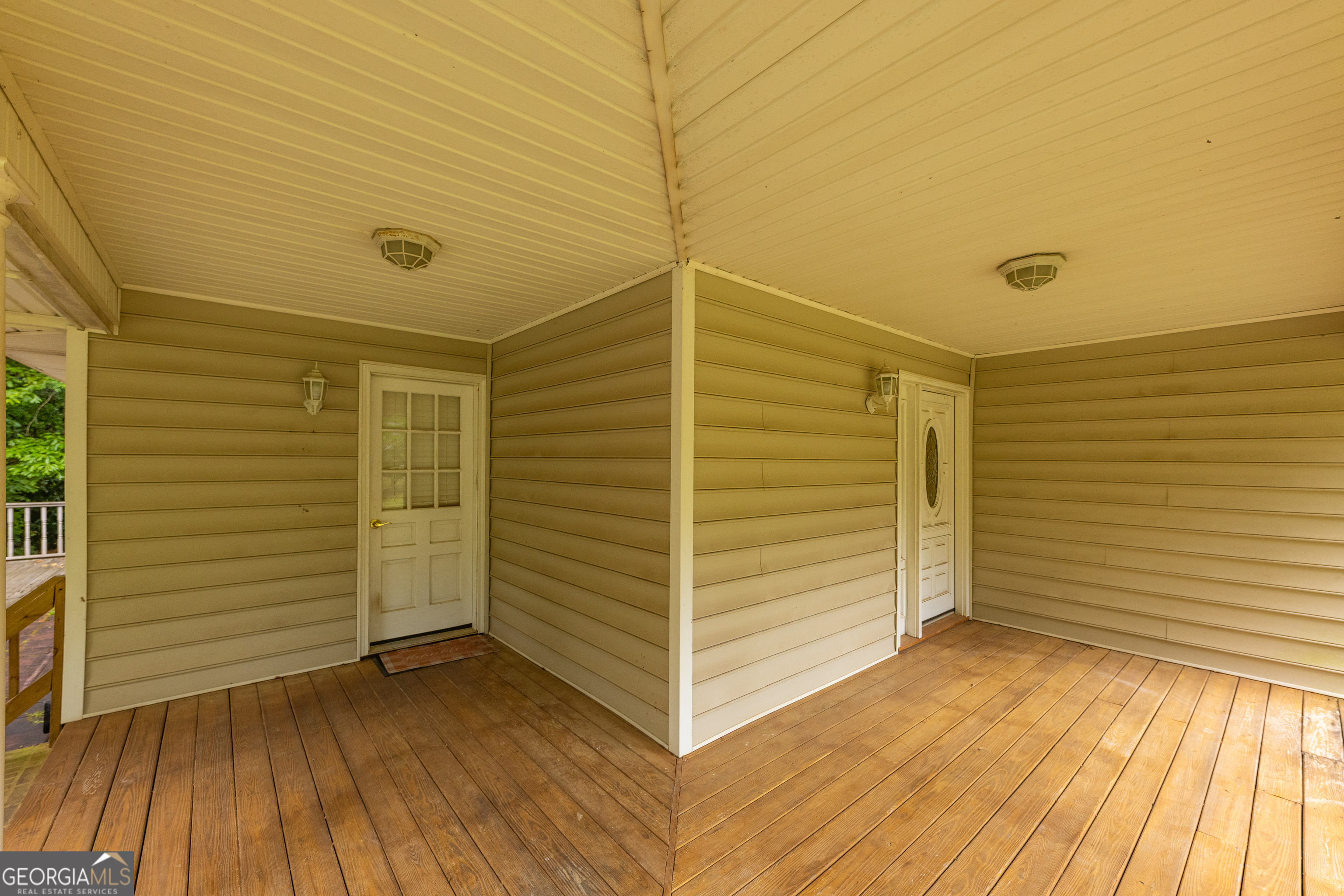 124 David Drive Thomaston, GA 30286 - Photo 30 of 43 a view of door