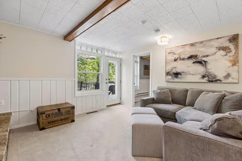 $700,000 | 522 Shadyway Road, Wayzata, MN 55391