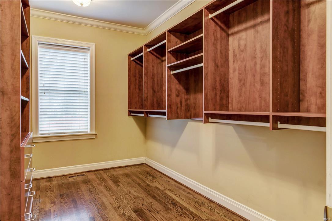 19 South Covington Meadows Road St. Louis, MO 63132 - Photo 31 of 64 Gallery Image 31