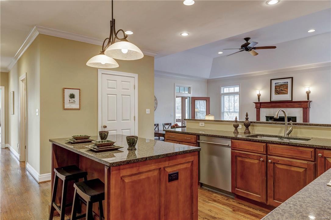 19 South Covington Meadows Road St. Louis, MO 63132 - Photo 10 of 64 Gallery Image 10