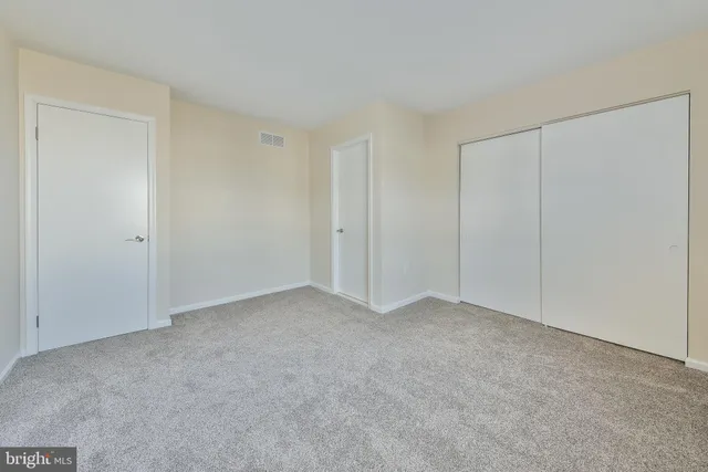 $2,400 | 702 Spice Bush, Ambler, PA 19002