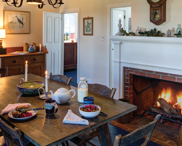 4 Austin Pasture Road Chilmark, MA 02535 - Photo 5 of 17 Gallery Image 5