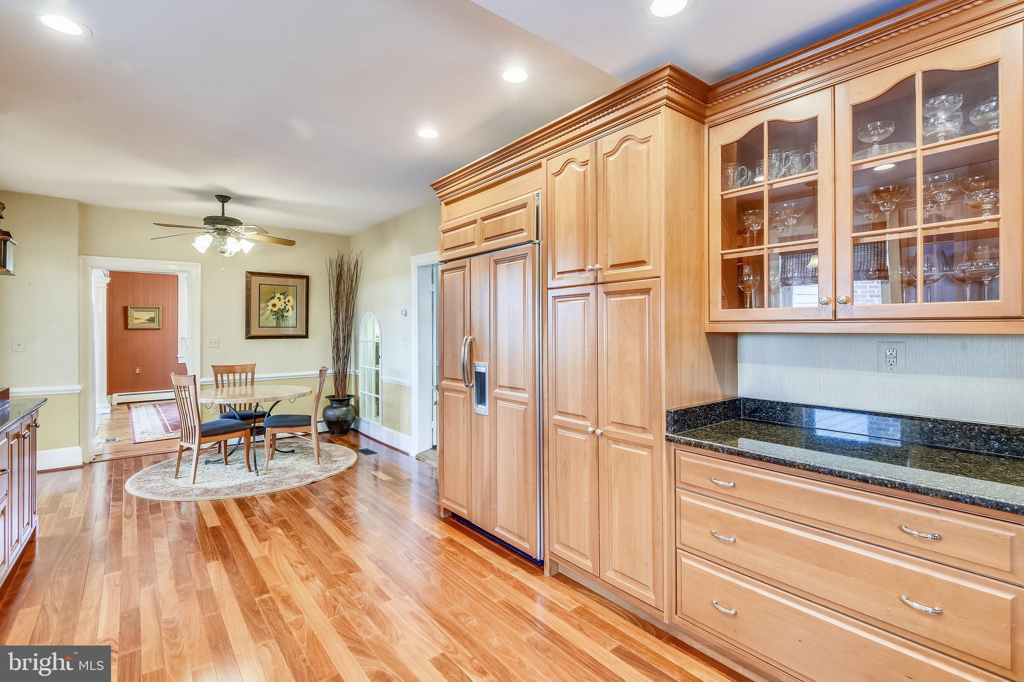 8325 Bensville Road Waldorf, MD 20603 - Photo 27 of 88 Gourmet kitchen