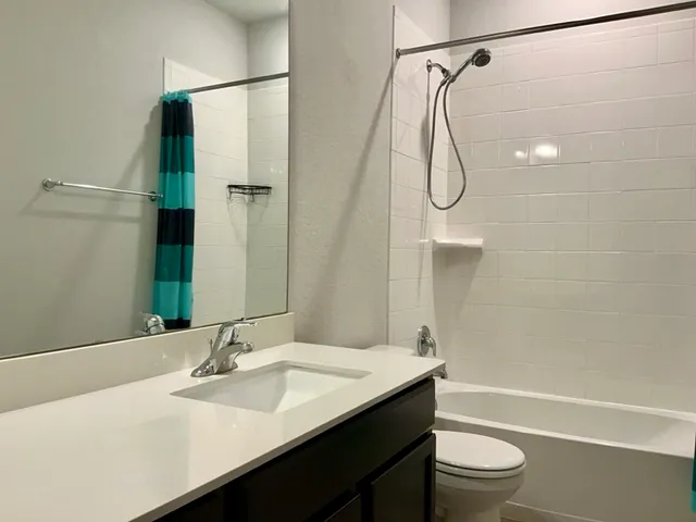 $2,400 | 184 Beth Ann Loop, Taylor, TX 76574