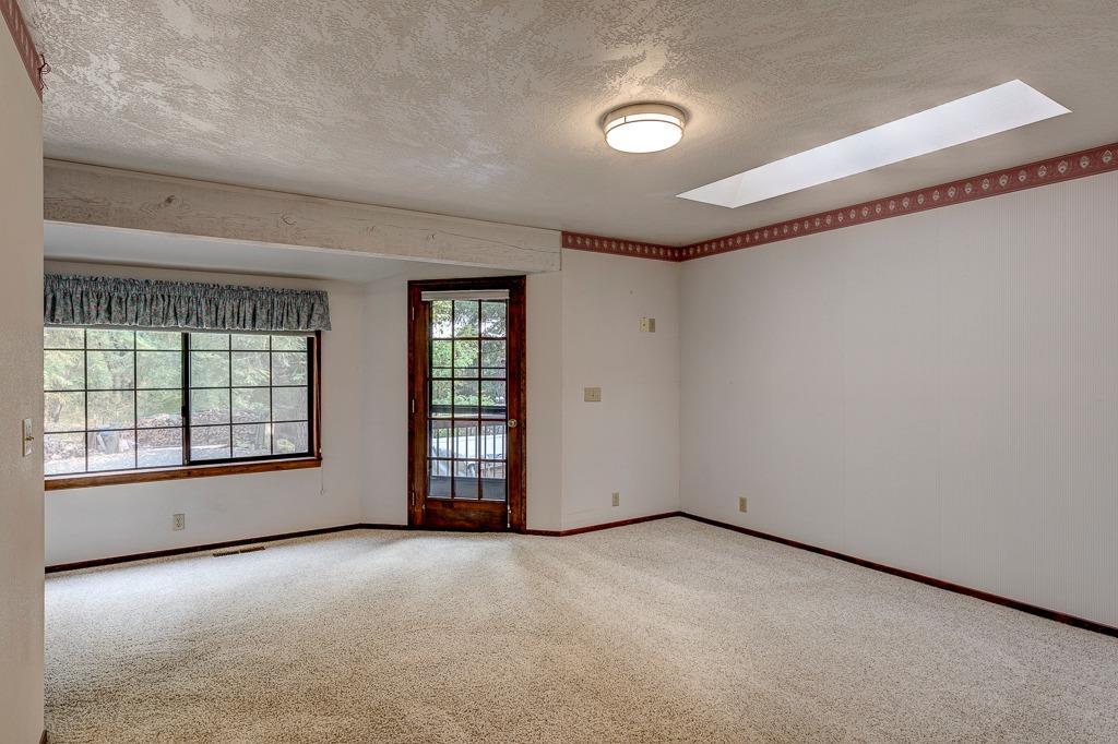 16264 Ford Road Rogue River, OR 97537 - Photo 12 of 27 Additional Photo