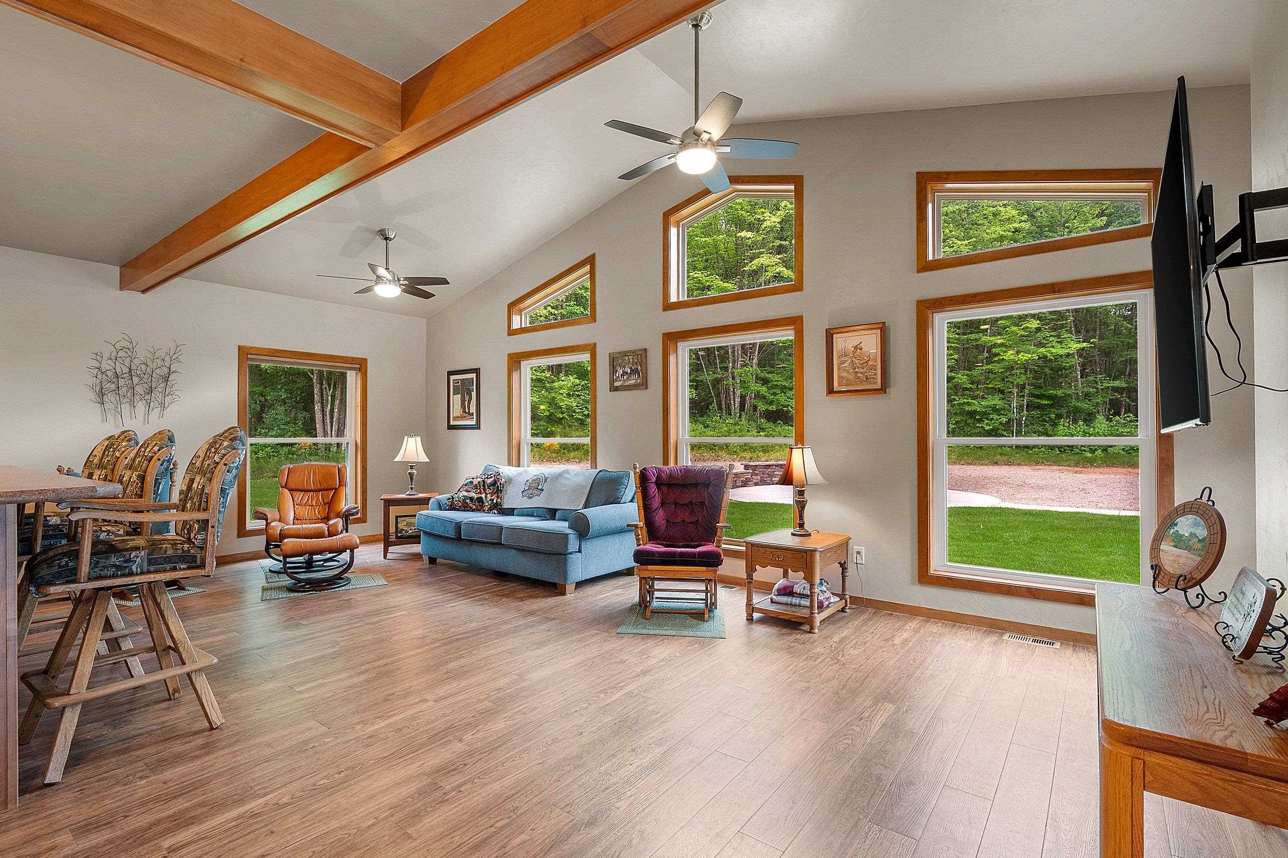 W13337 Ranch Road Crivitz, WI 54114 - Photo 12 of 75