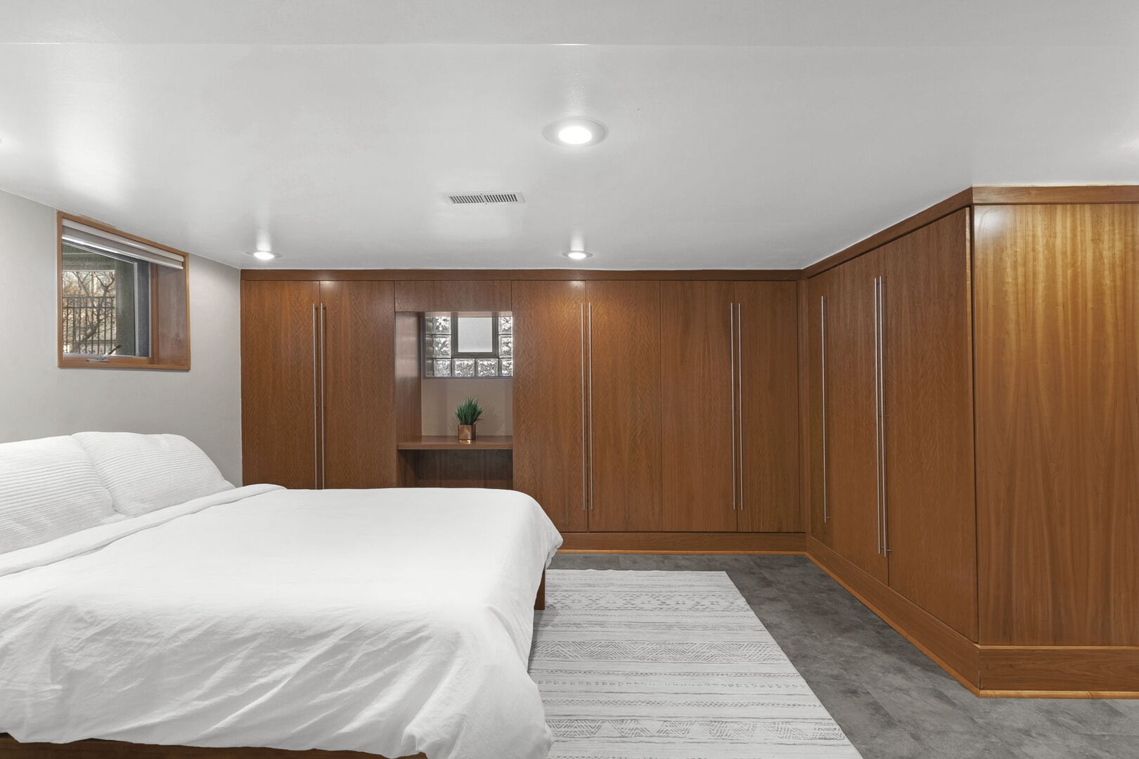 248 Gage Road Riverside, IL 60546 - Photo 13 of 28 a spacious bedroom with a bed and cabinet