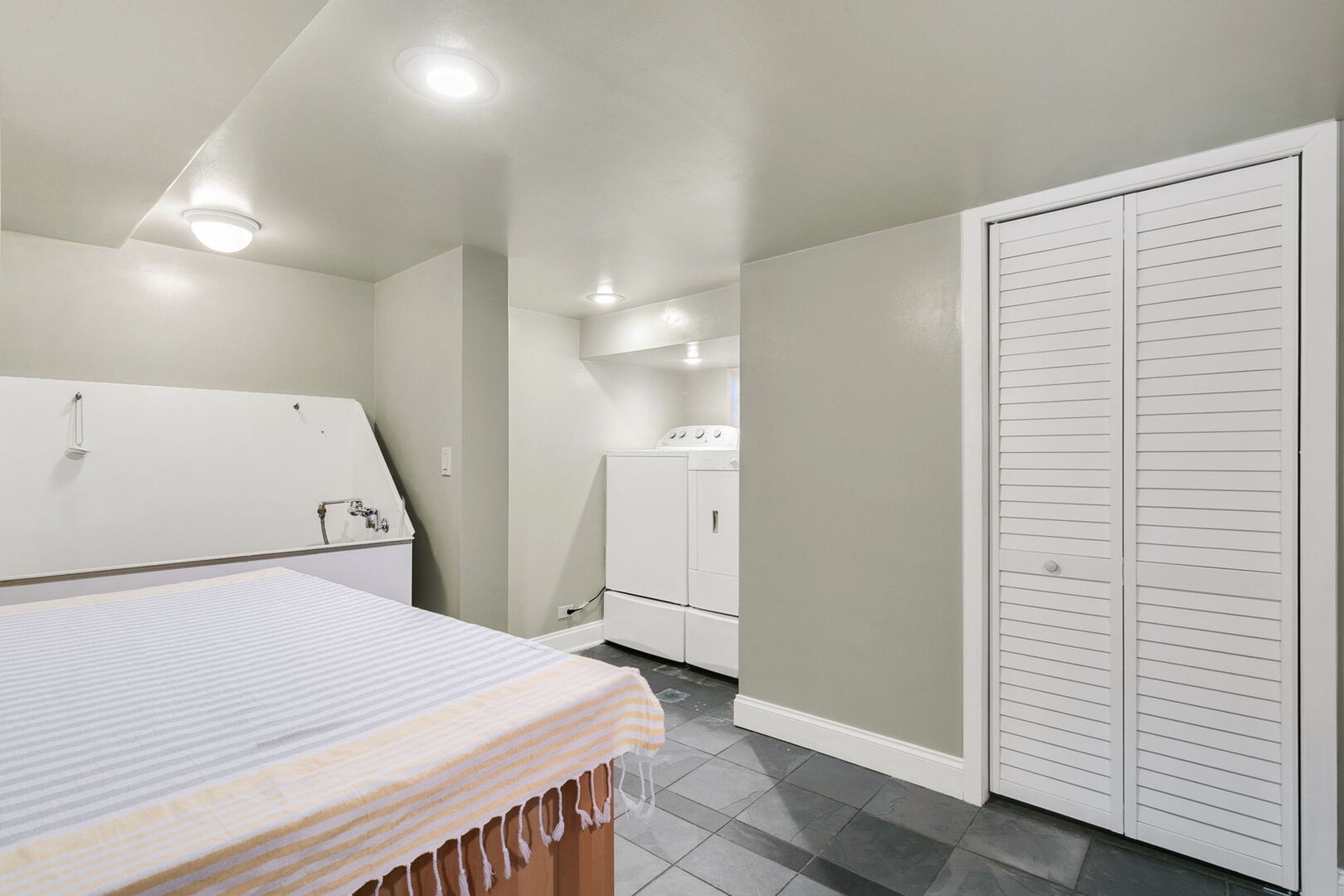 248 Gage Road Riverside, IL 60546 - Photo 16 of 28 a room with a white bed and a dresser