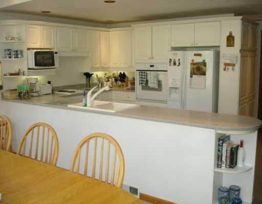 229 Brookside Road Economy, PA 15005 - Photo 3 of 8 Kitchen.