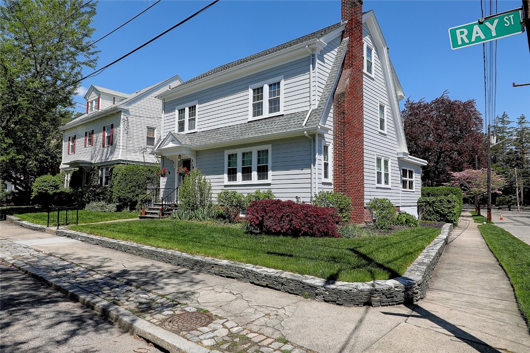 24 Ray Street Providence, RI 02906 - Photo 2 of 43 Gallery Image 2