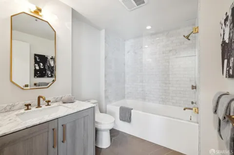 $4,490 | 401 Harrison Street, Unit 13D, San Francisco, CA 94105