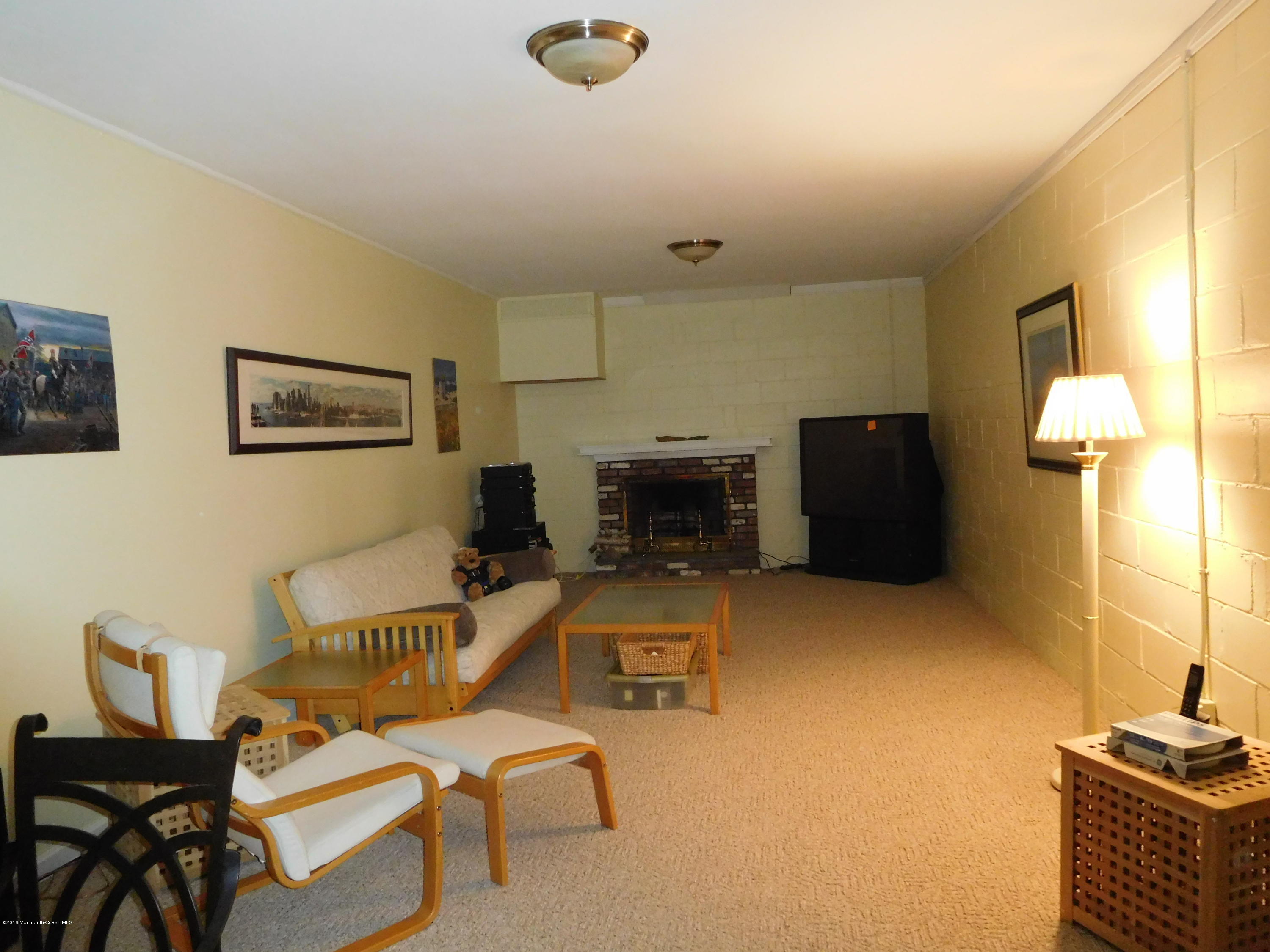 44 Clover Hill Road Colts Neck, NJ 07722 - Photo 16 of 17 DSCN0198