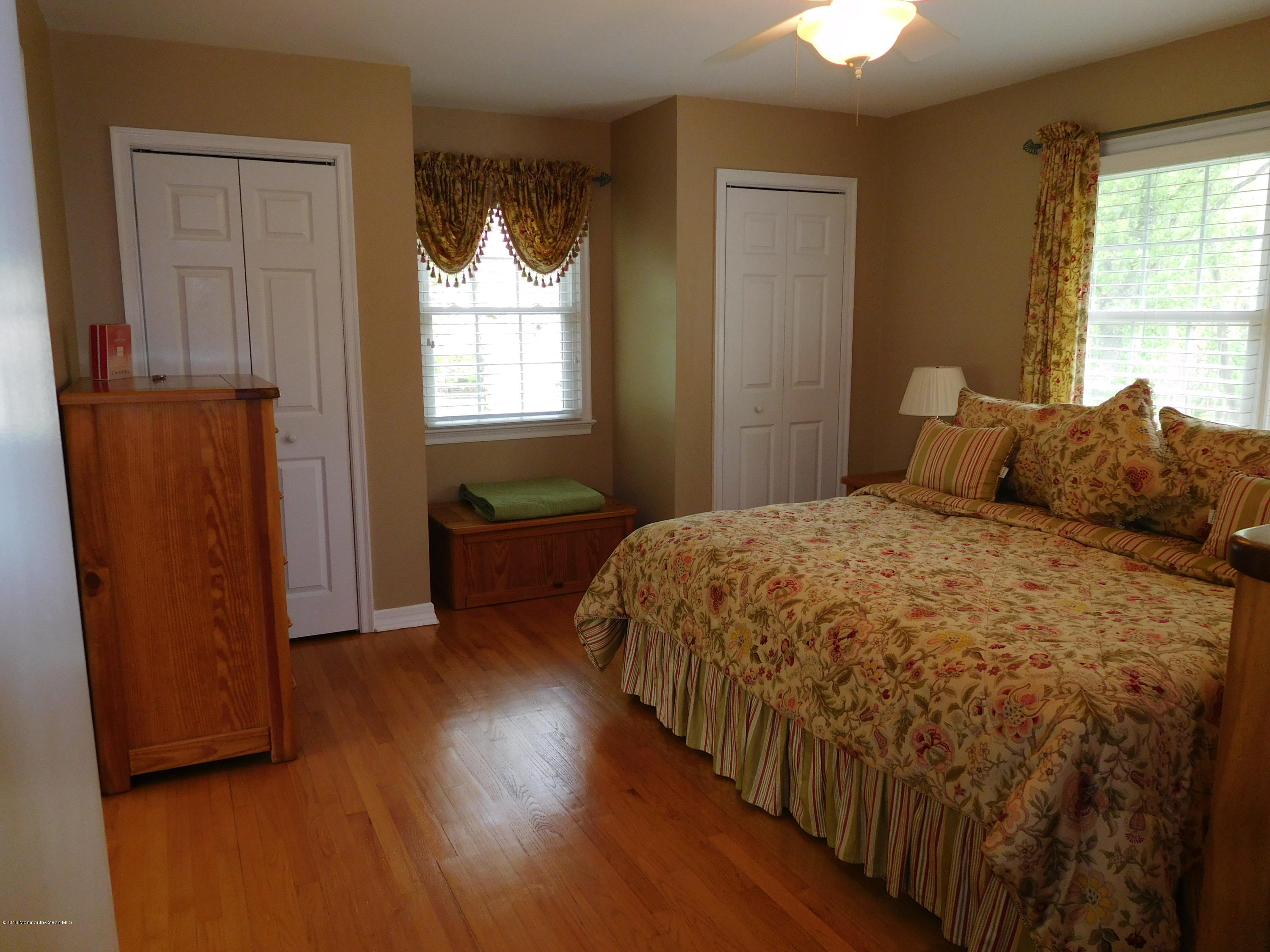 44 Clover Hill Road Colts Neck, NJ 07722 - Photo 8 of 17 DSCN0153