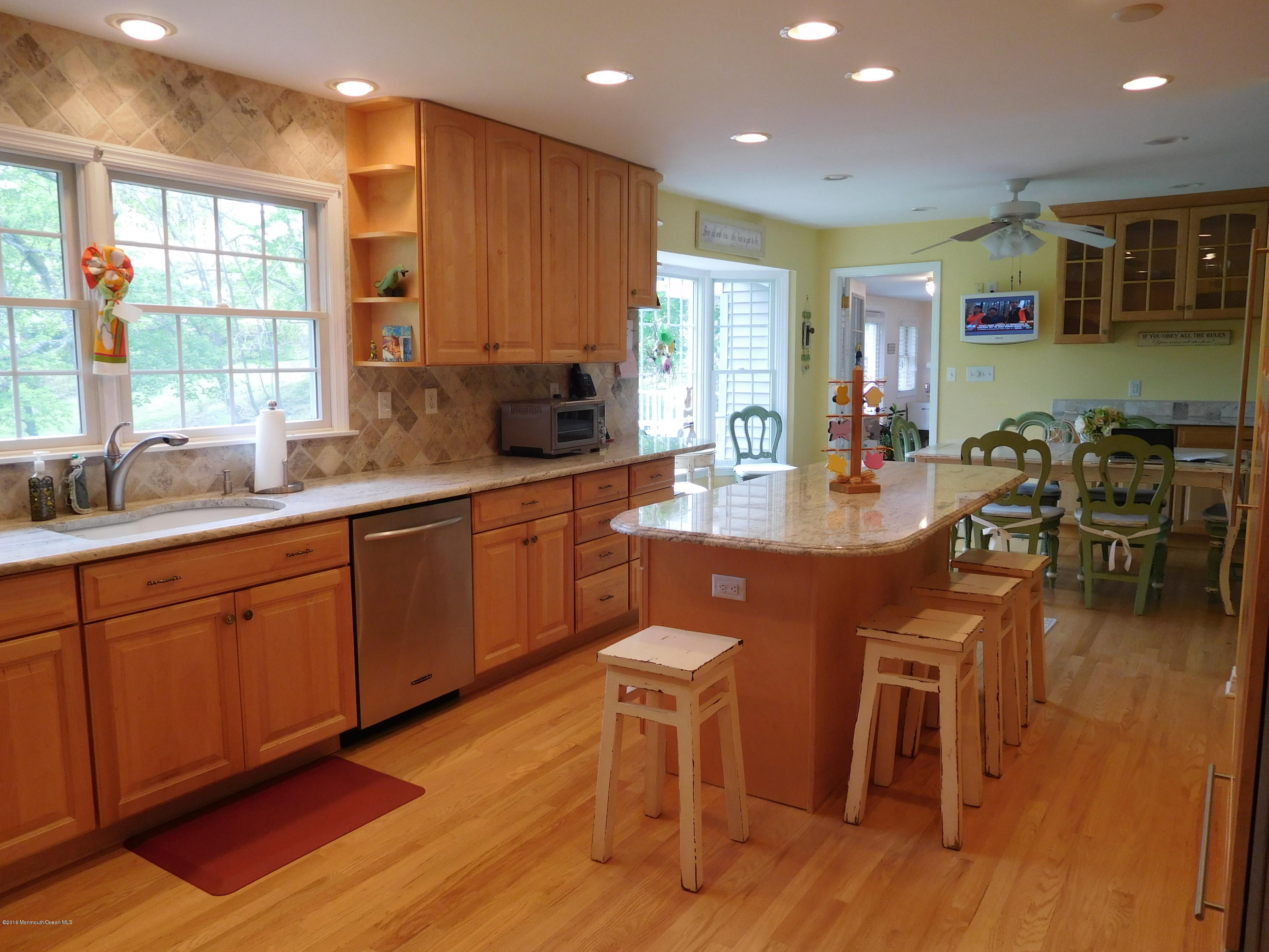 44 Clover Hill Road Colts Neck, NJ 07722 - Photo 10 of 17 DSCN0157
