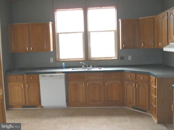 273 West Ridge Road Nottingham, PA 19362 - Photo 2 of 13