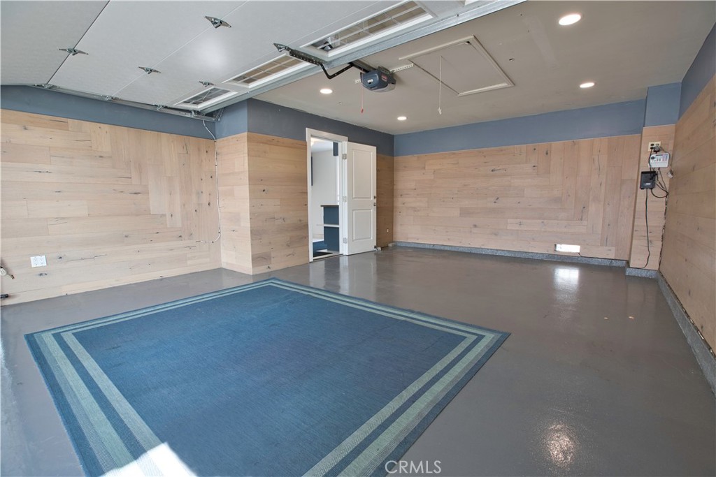 6091 Dundee Drive Huntington Beach, CA 92647 - Photo 38 of 55 a view of an empty room