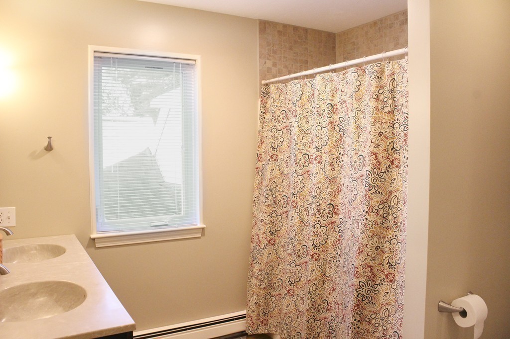 11 Longley Road, Unit D2 Shirley, MA 01464 - Photo 19 of 30