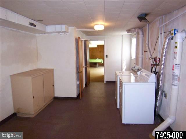 2041 Garnet Road York, PA 17403 - Photo 23 of 30 Gallery Image 23