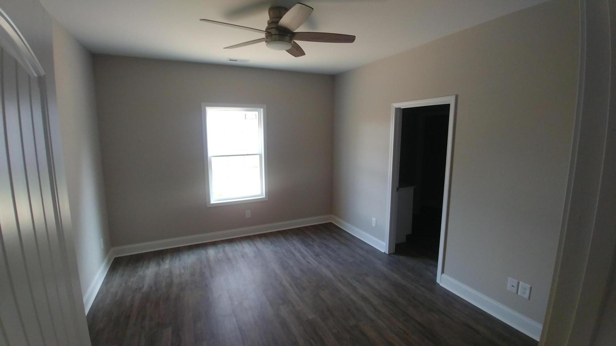 570 Suffolk Road Johnson City, TN 37615 - Photo 4 of 11 0909201444a