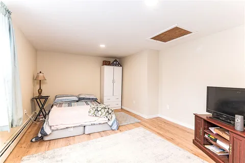 $395,000 | 917 Broad Rock Road, South Kingstown, RI 02879