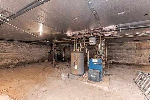 $395,000 | 917 Broad Rock Road, South Kingstown, RI 02879