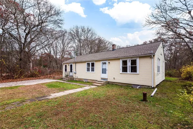 $395,000 | 917 Broad Rock Road, South Kingstown, RI 02879
